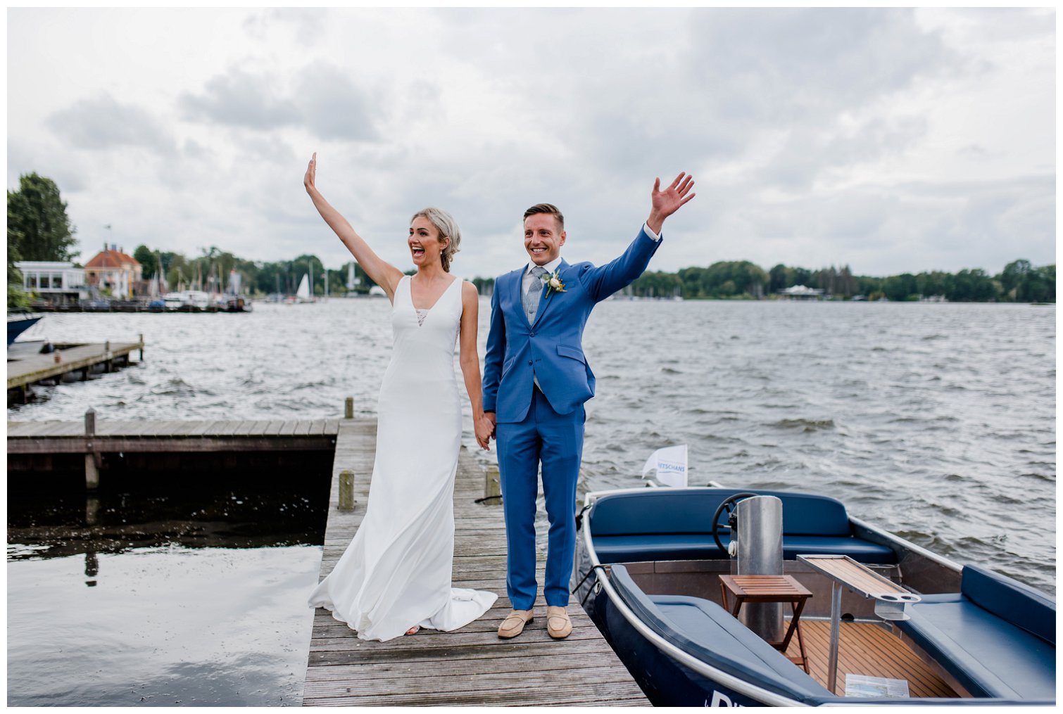 Paterswoldsemeer boottocht bruiloft - Trouwlocatie de Rietschans - Trouwfotograaf Groningen