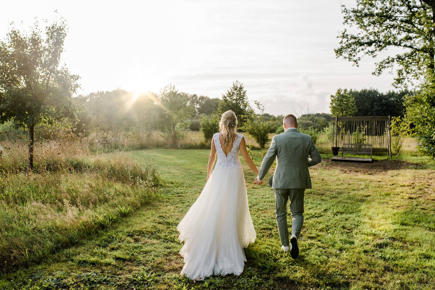 trouwen zuidlaren, maisveld, bruiloft, fotoshoot, trouwfotograaf Drenthe